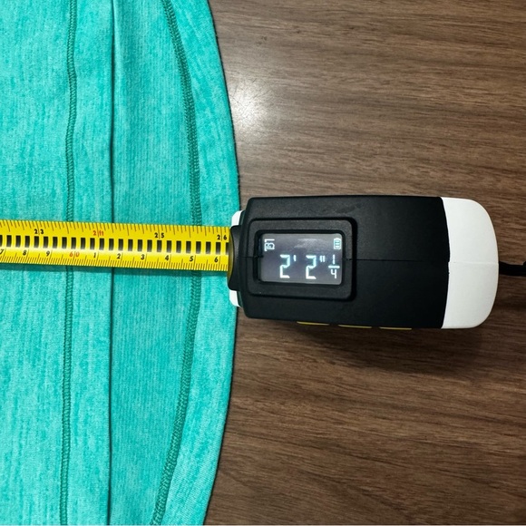 Lululemon Tank Womens 4 Green Twist & Toll 2 in 1 Yoga Gym Workout Athleisure - Picture 9 of 10